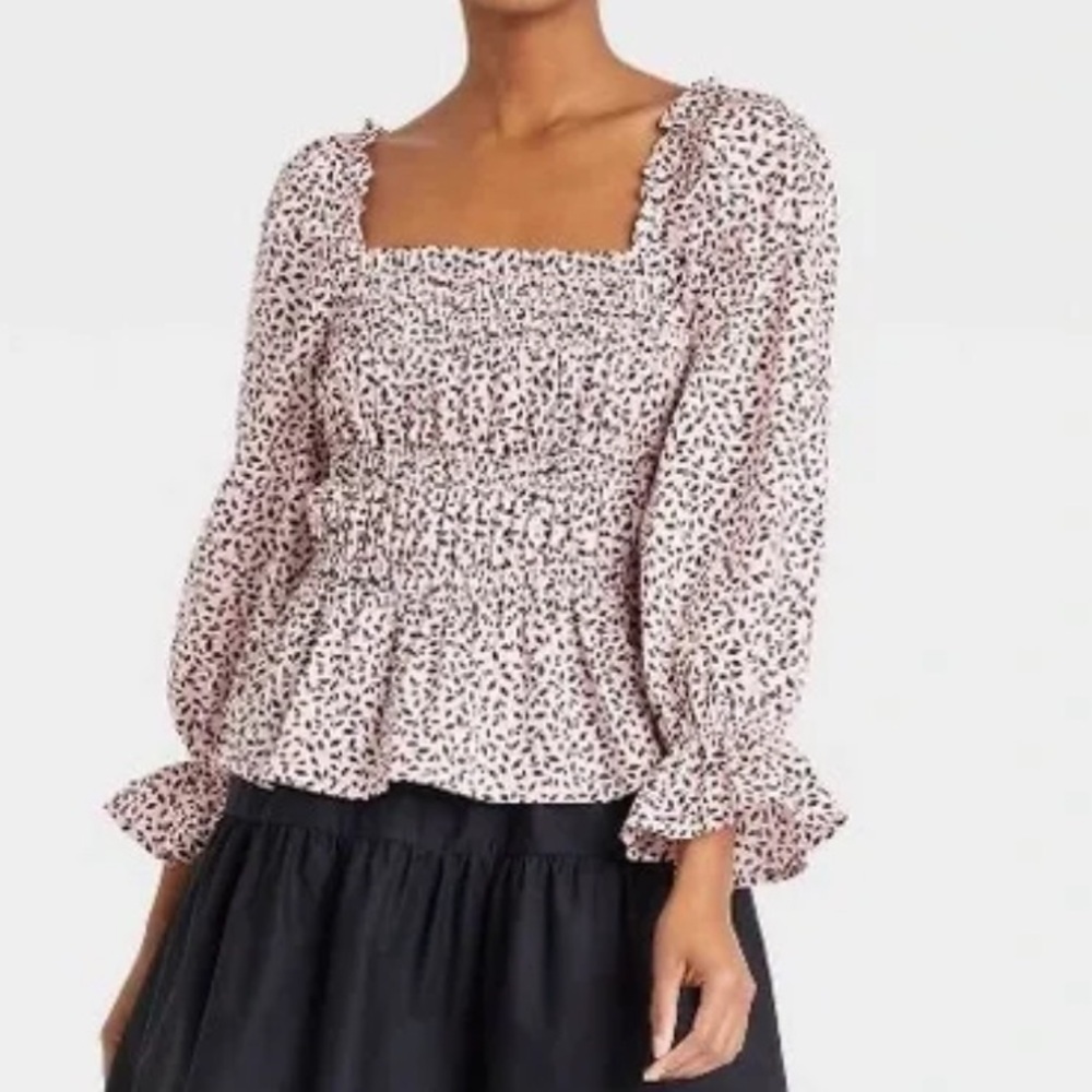 Who What Wear Smocked Balloon Sleeve Ditsy Floral Square Neck Blouse
